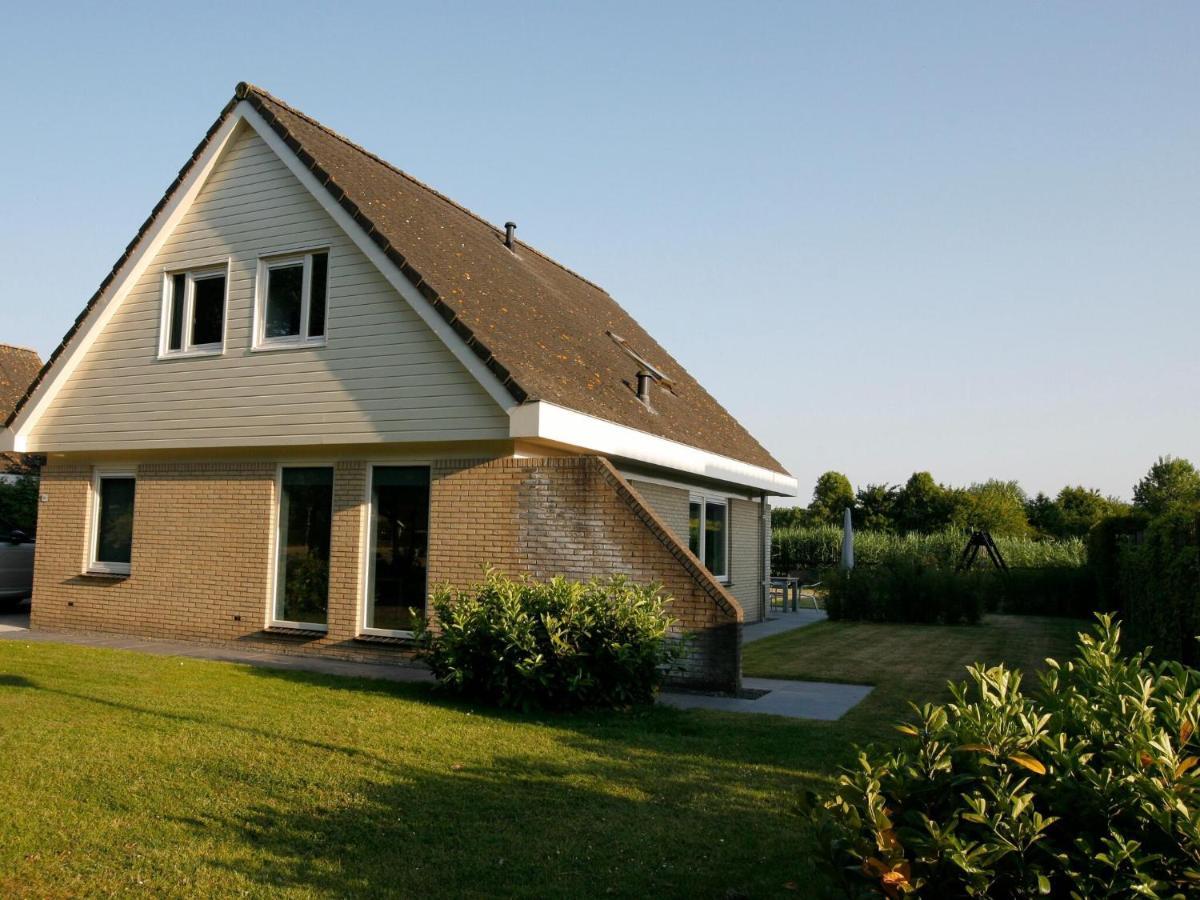 Lush Holiday Villa At Lovely Location In Zeewolde Exterior foto